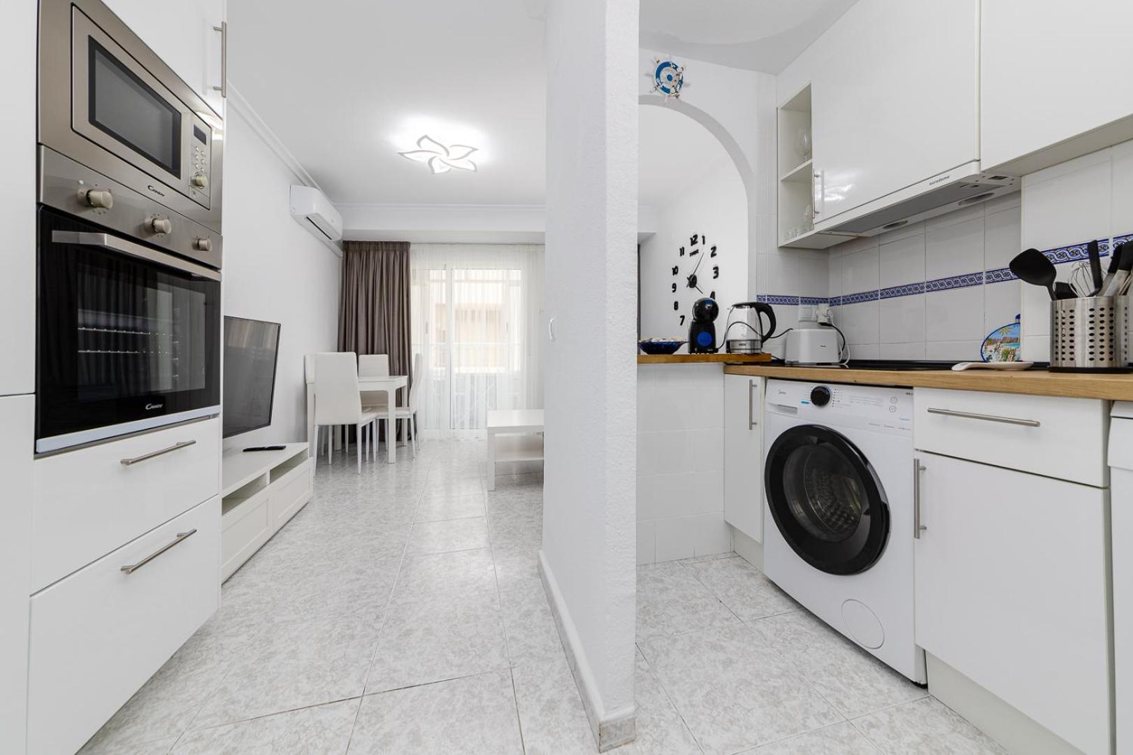 Calle Concordia 86, Two Bedroom Apartment, Up To 6 Guests, Near Del Cura Beach,Supermarket Mercadona And Central Bus Station Torrevieja Exteriér fotografie